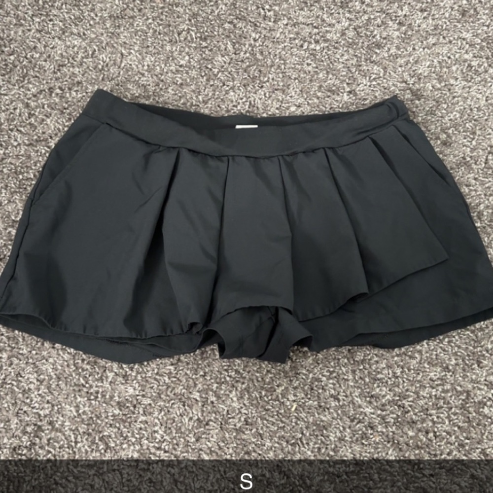 Fabletics small skort